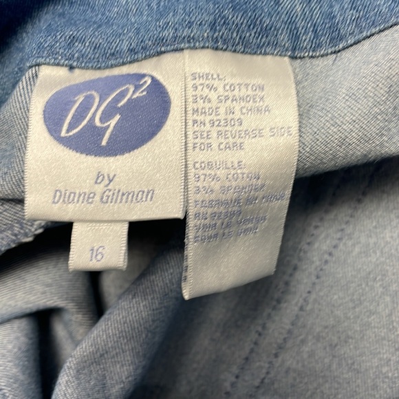Vintage Dg2 by Diane Gilman, Light Wash, Crystal Studded Jeans. SZ 16 - Picture 6 of 9